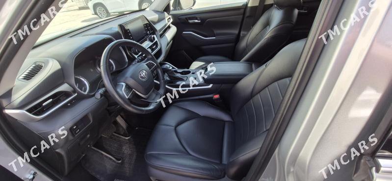 Toyota Highlander 2023 - 640 000 TMT - Türkmenabat - img 2