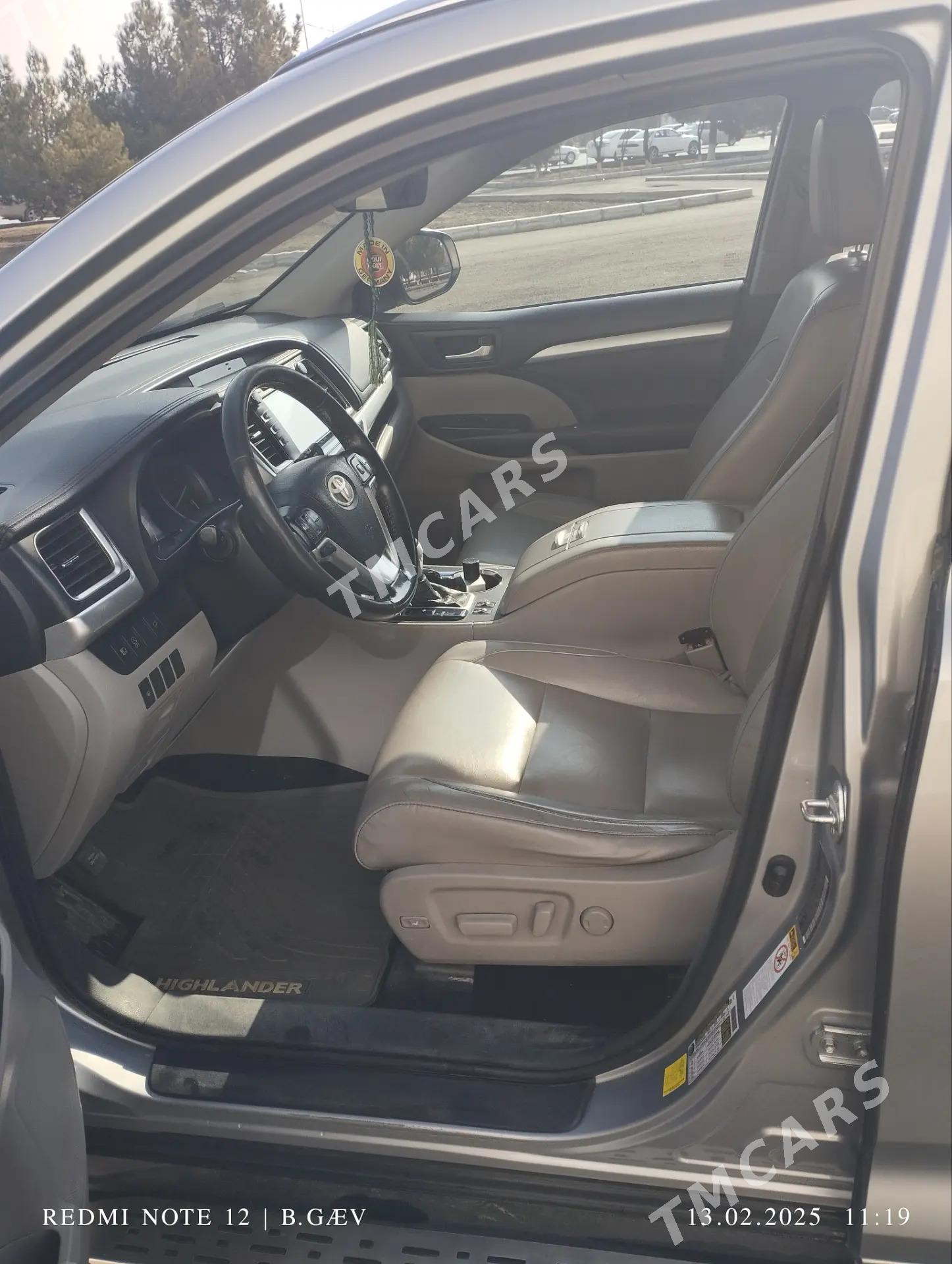 Toyota Highlander 2017 - 400 000 TMT - Türkmenabat - img 2