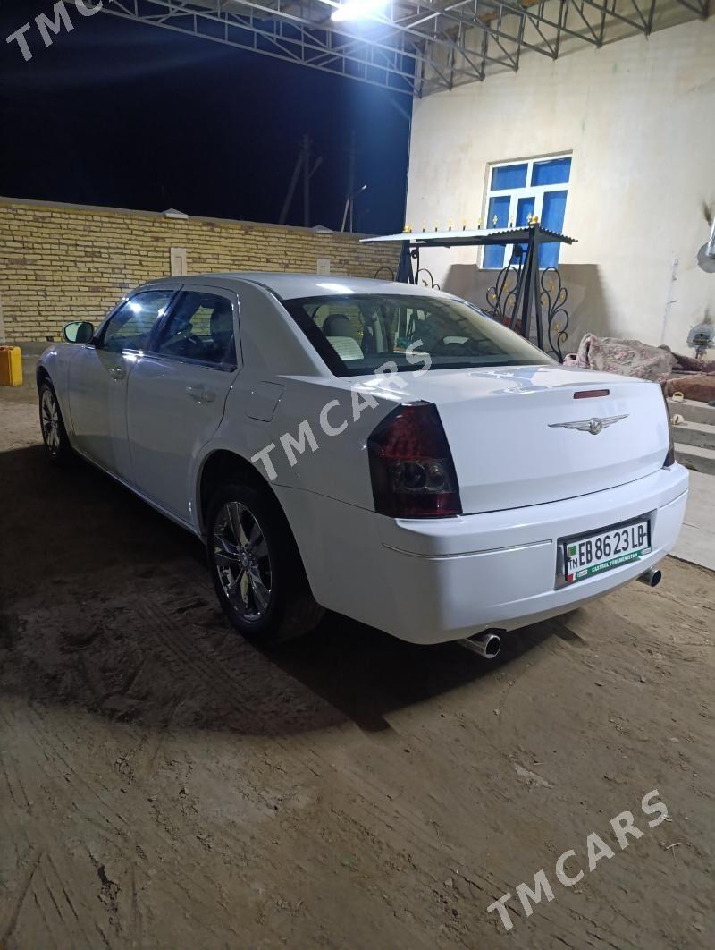 Chrysler 300C 2010 - 115 000 TMT - Гарабекевюл - img 6