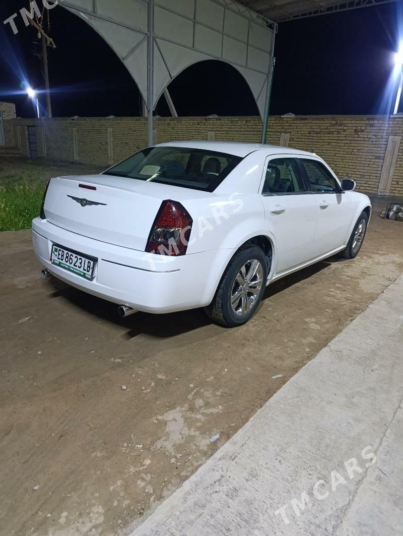 Chrysler 300C 2010 - 115 000 TMT - Гарабекевюл - img 8