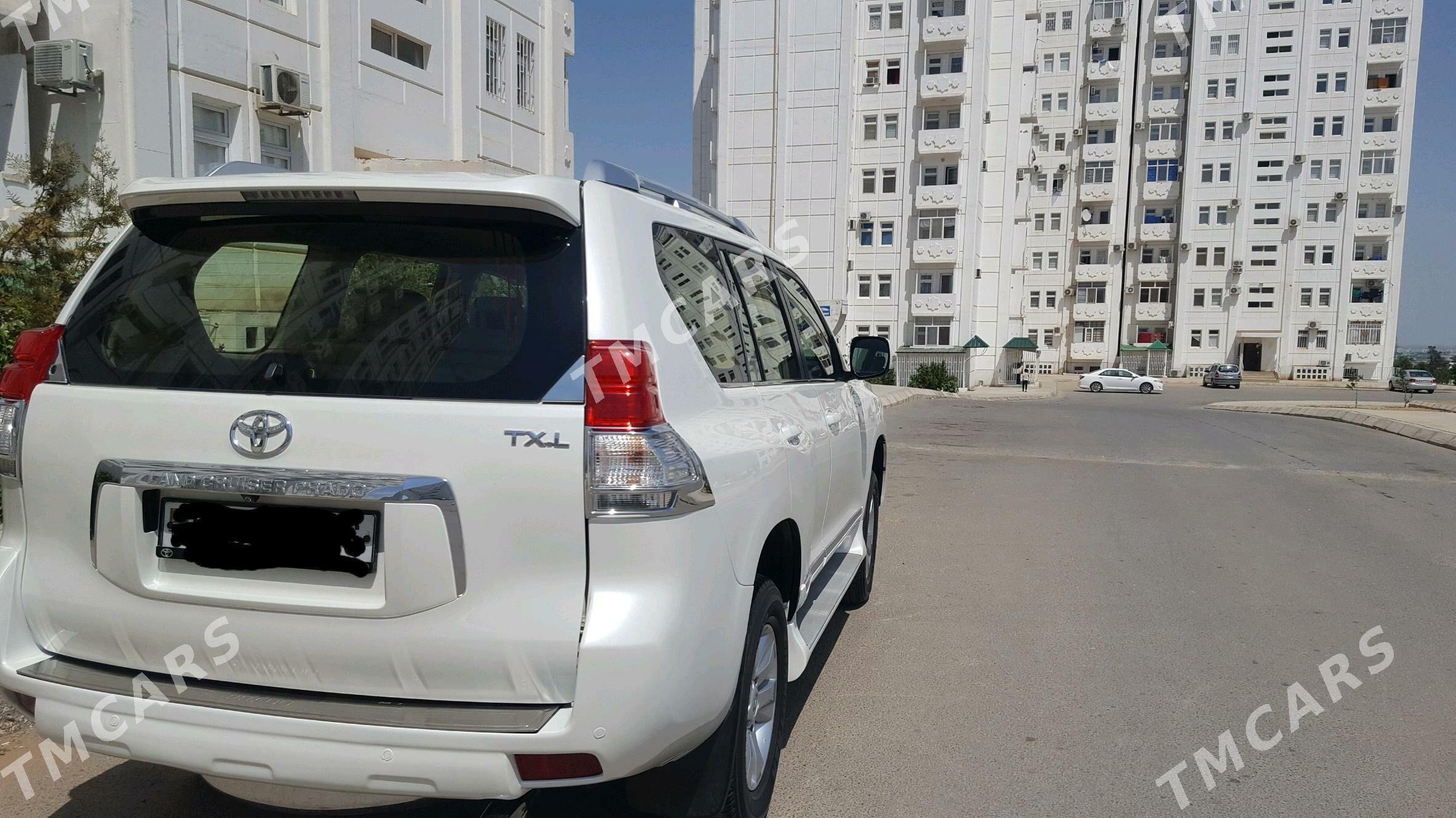 Toyota Land Cruiser Prado 2012 - 420 000 TMT - Parahat 7 - img 4