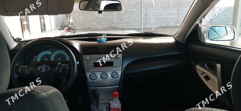 Toyota Camry 2010 - 182 000 TMT - Ýaşlyk - img 3