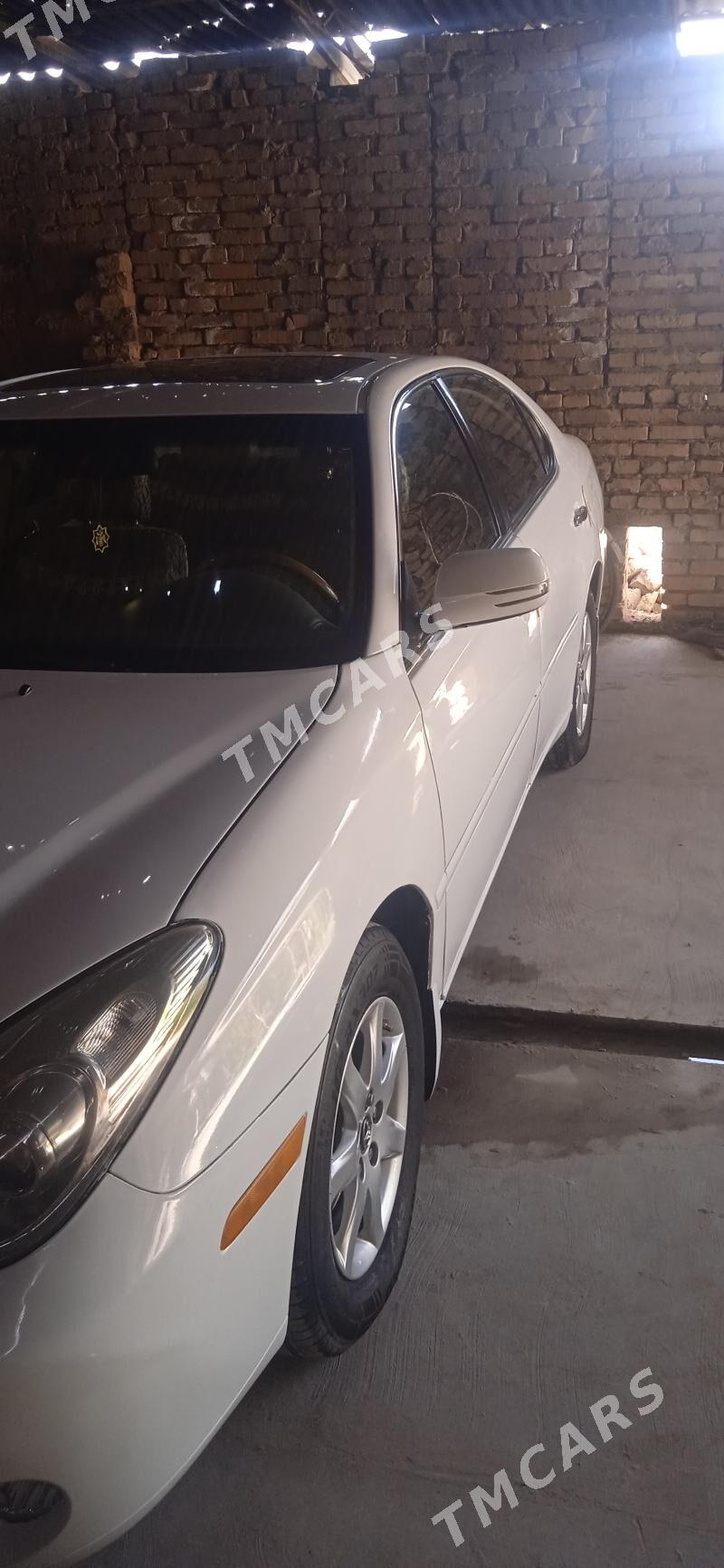 Lexus ES 330 2005 - 180 000 TMT - Дянев - img 4