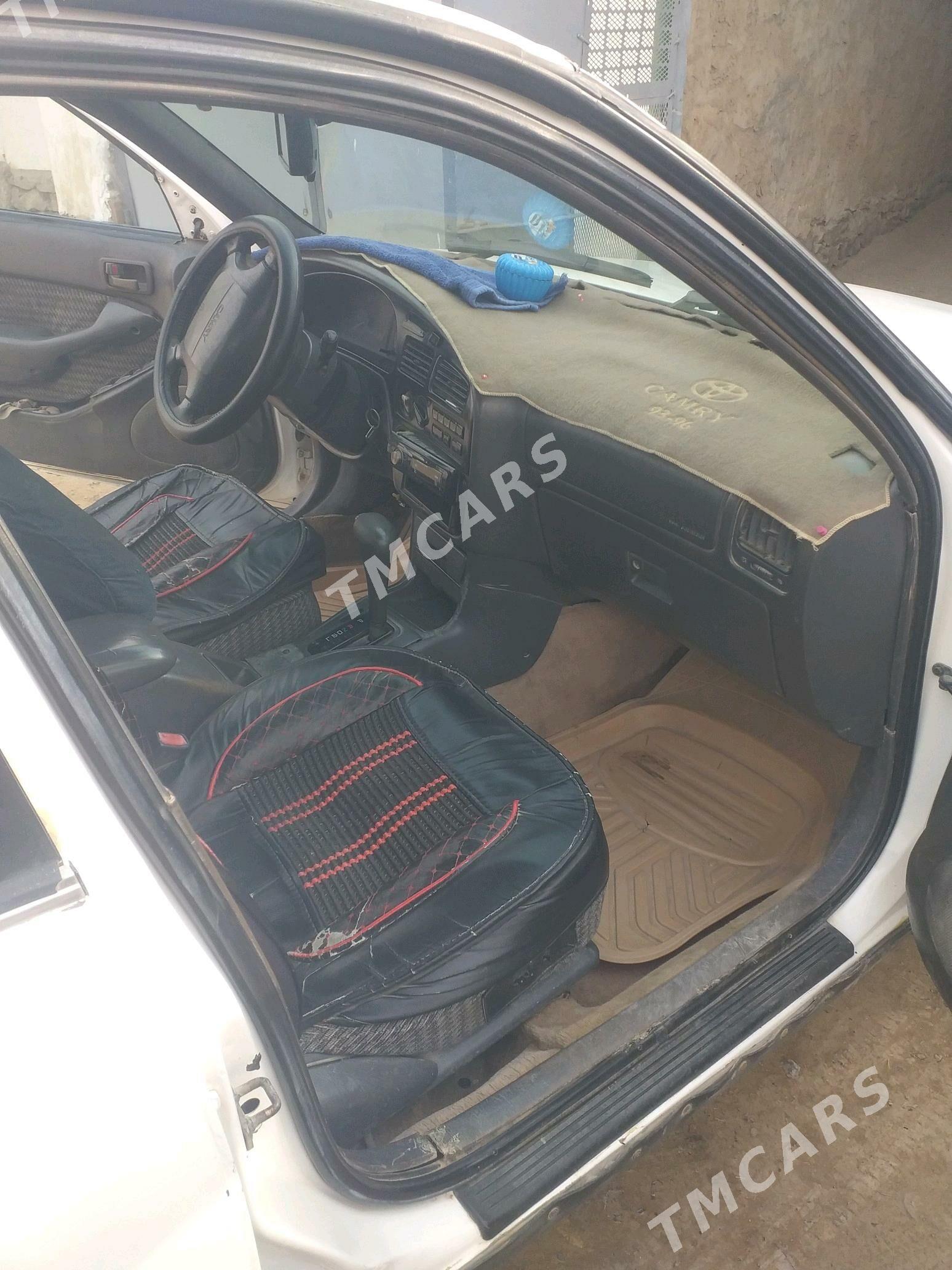 Toyota Camry 1995 - 66 000 TMT - Койтендаг - img 2