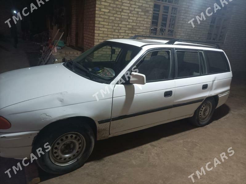 Opel Astra 1993 - 30 000 TMT - Farap - img 3