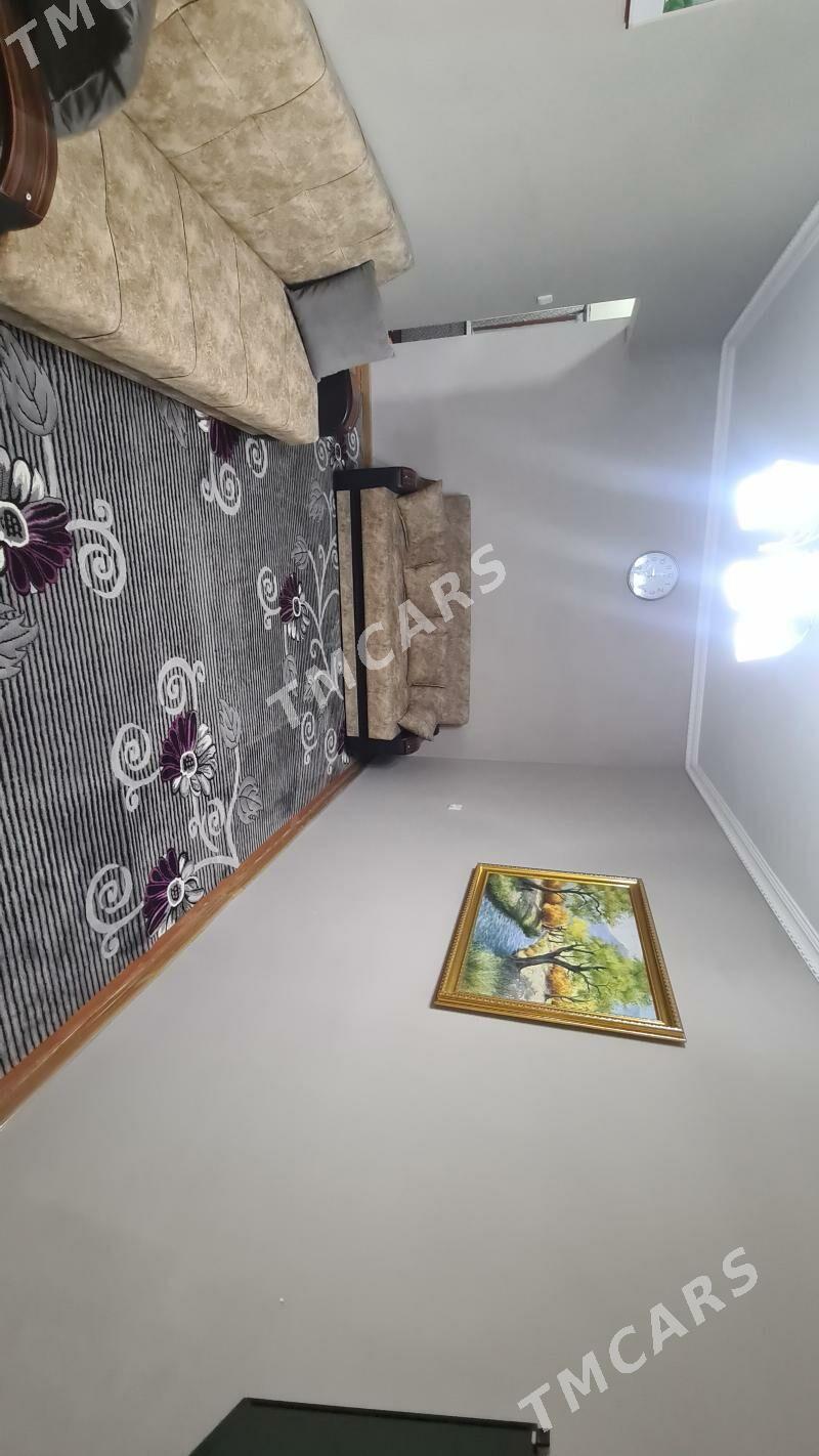 8 мкр. Продаётся КВАРТИРА  - 8 mkr - img 7
