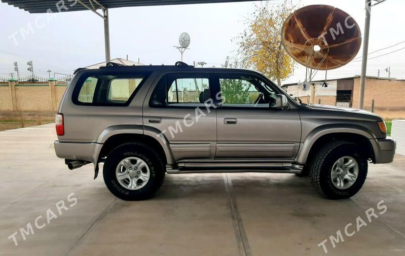 Toyota 4Runner 2002 - 160 000 TMT - Сакарчага - img 4