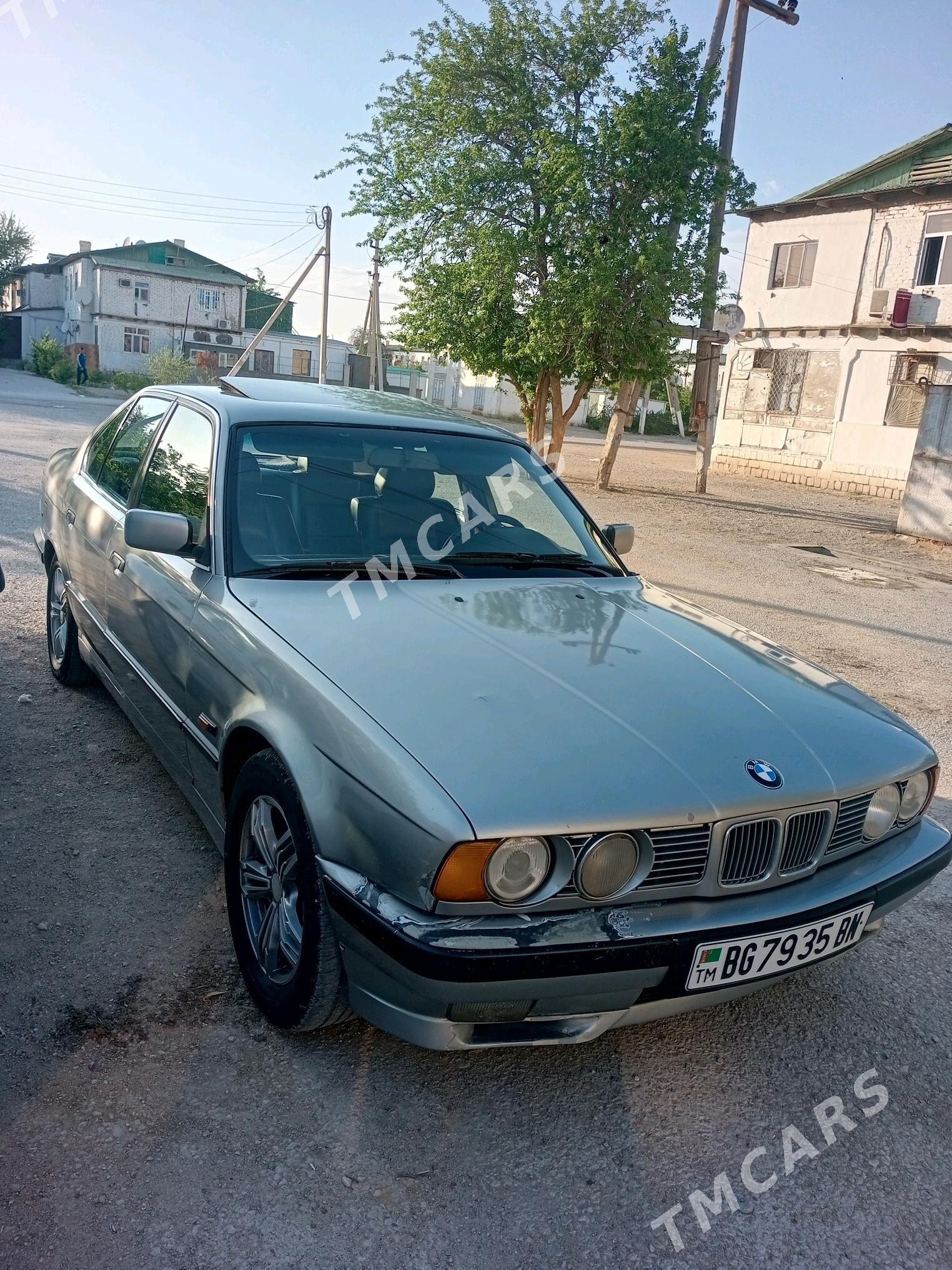BMW 525 1988 - 47 000 TMT - Балканабат - img 2