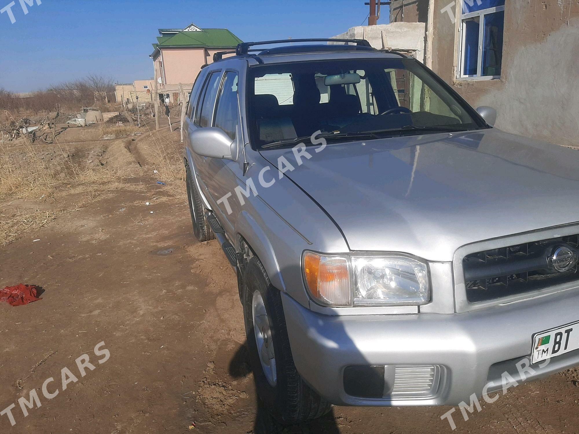 Nissan Pathfinder 2000 - 80 000 TMT - Farap - img 3