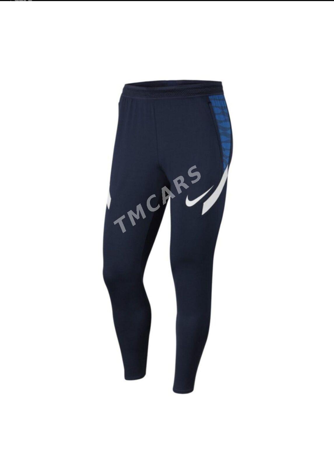 NIKE Dri - Fit - Mary - img 3