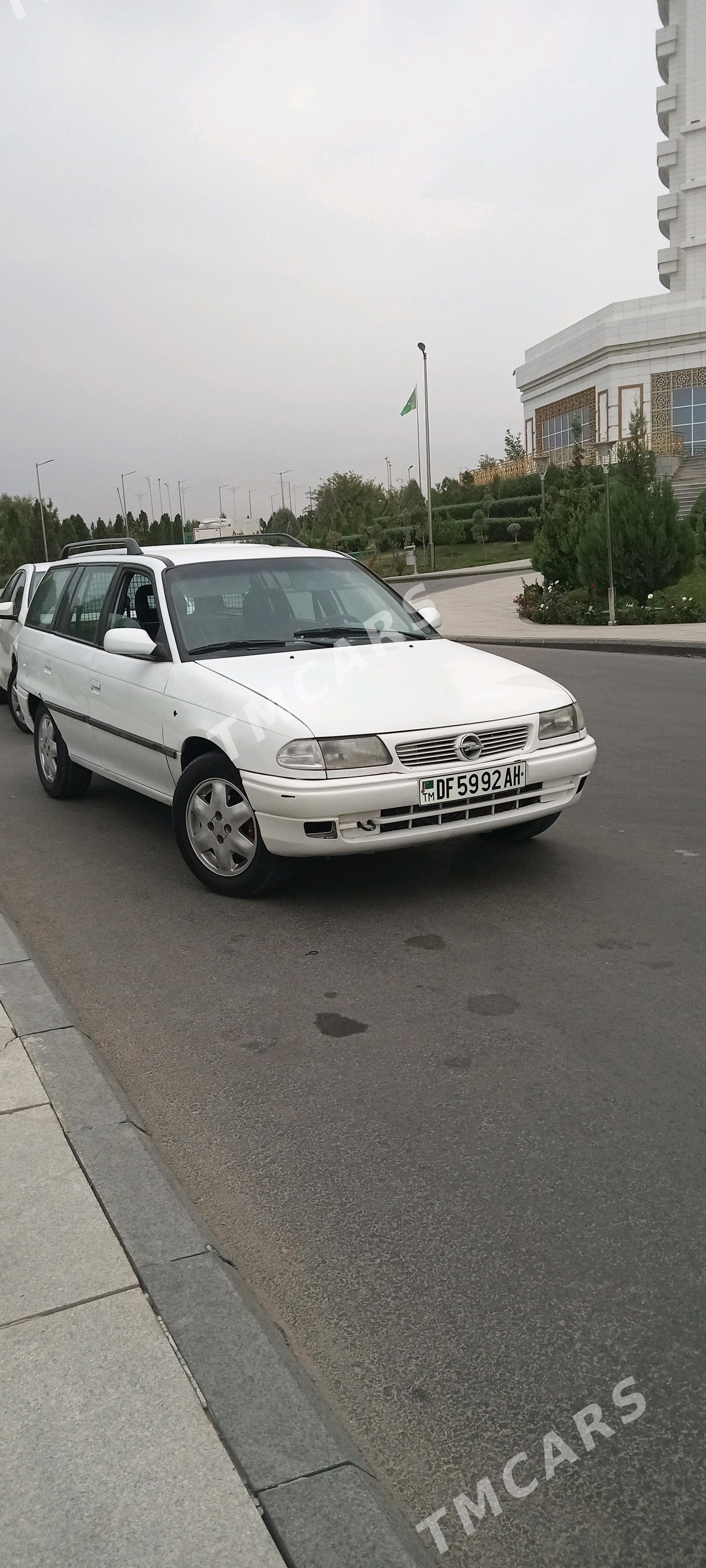 Opel Astra 1995 - 45 000 TMT - Анев - img 3