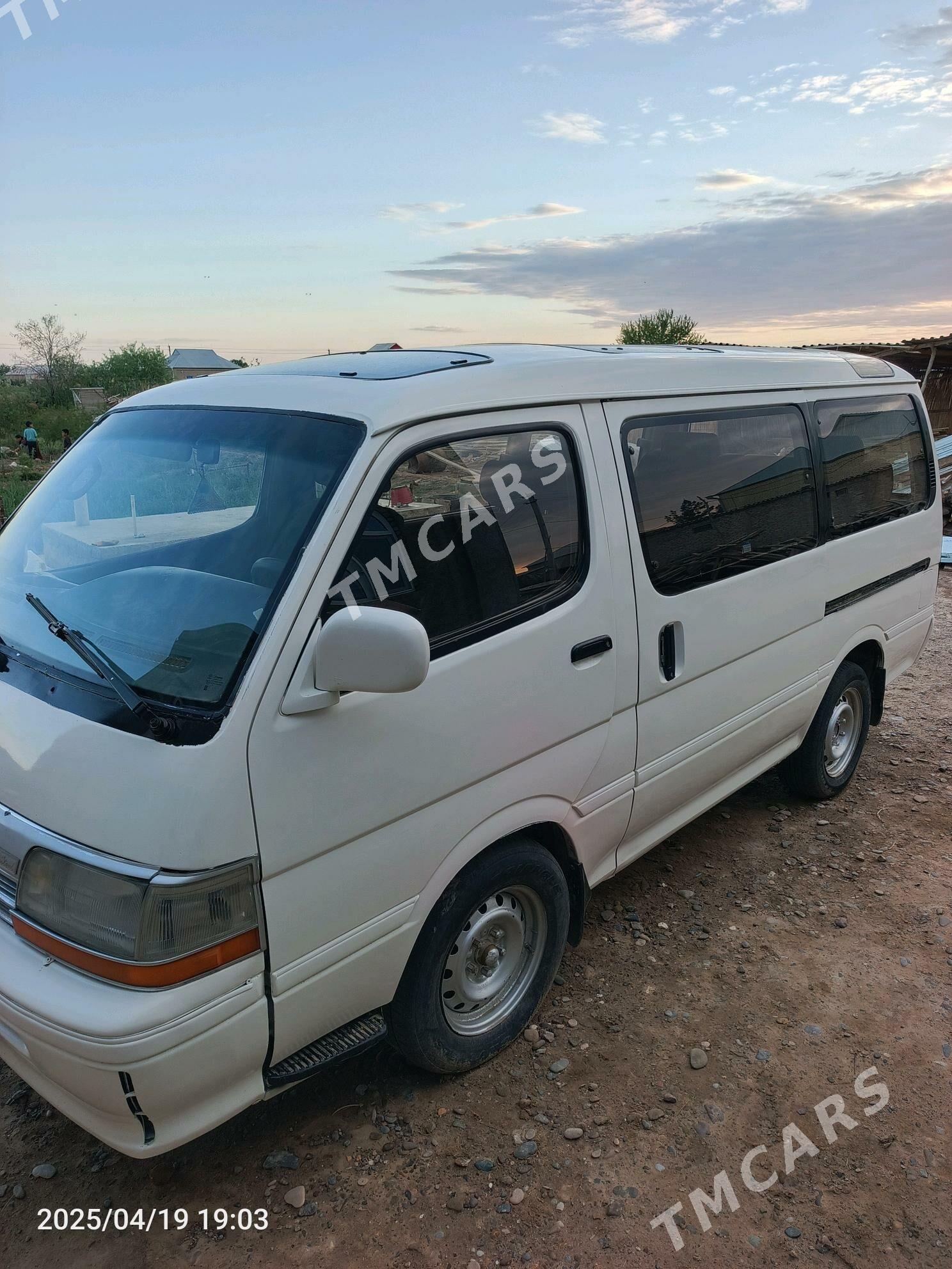Toyota Hiace 1991 - 70 000 TMT - Мургап - img 2