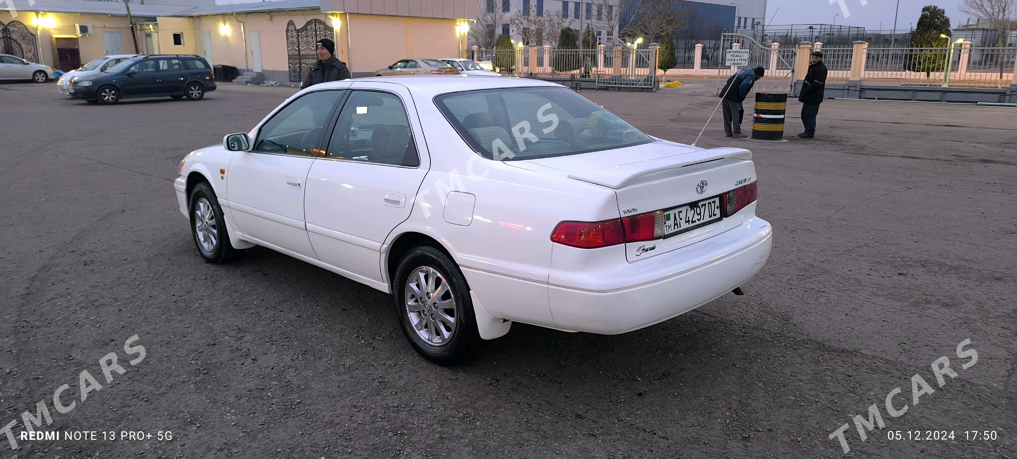 Toyota Camry 2000 - 140 000 TMT - Дашогуз - img 2