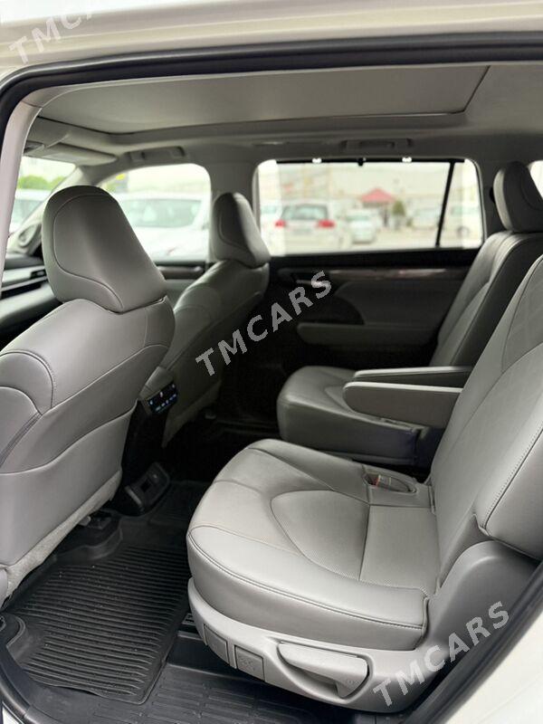 Toyota Highlander 2022 - 610 000 TMT - Мары - img 2