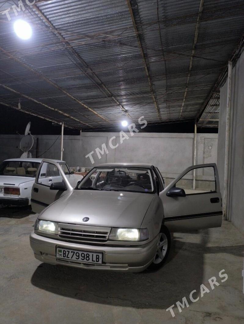 Opel Vectra 1991 - 55 000 TMT - Туркменабат - img 2