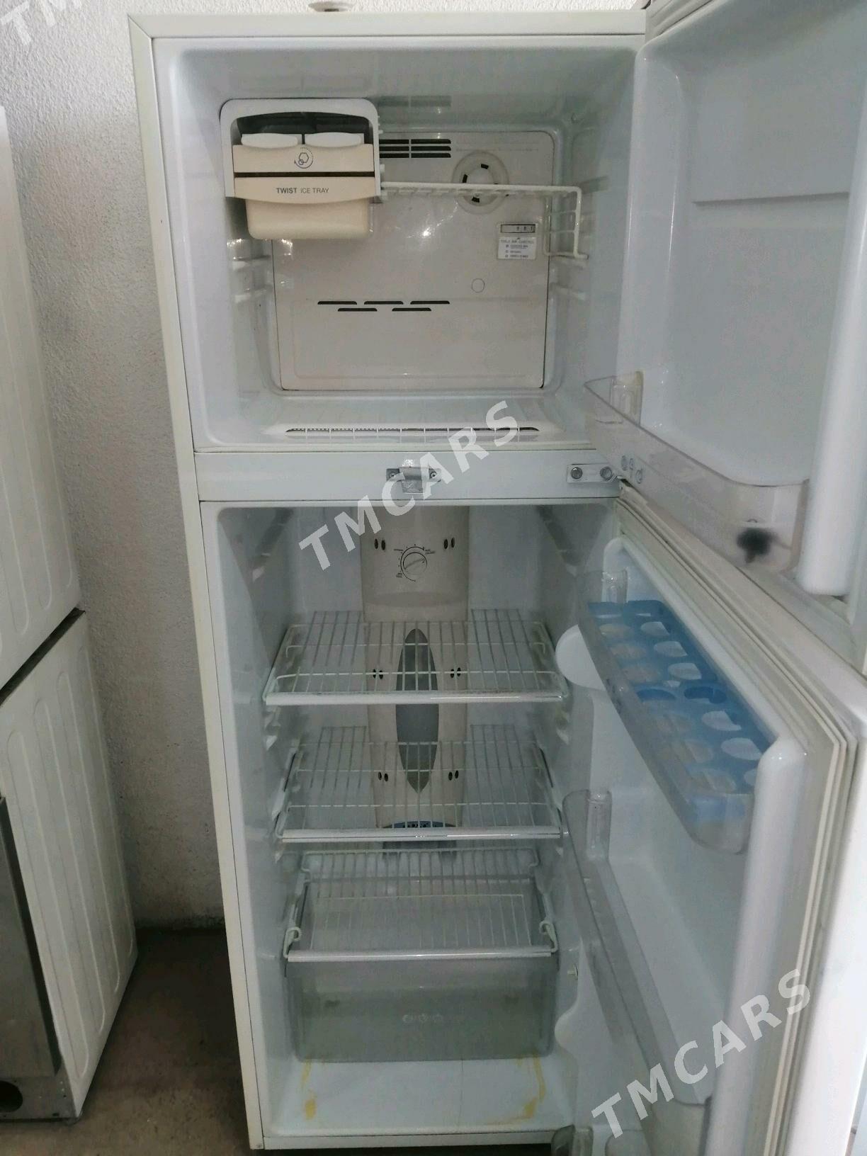 LG NOFROST 167sm×59sm - Büzmeýin GRES - img 2