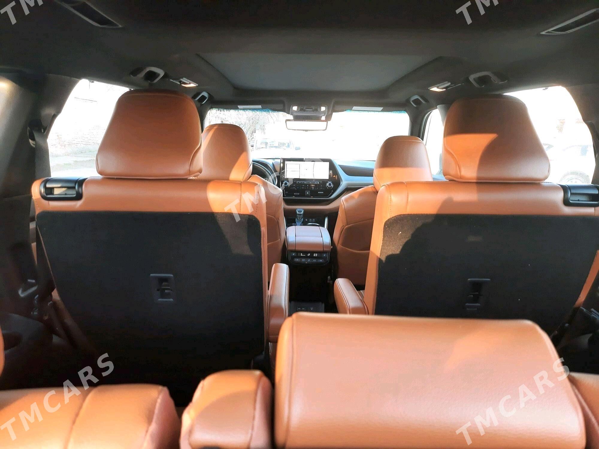 Toyota Highlander 2021 - 640 000 TMT - Мары - img 7