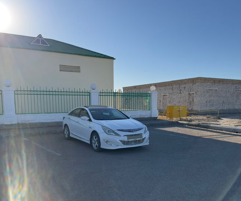 Hyundai Sonata 2012 - 140 000 TMT - Гурбансолтан Едже - img 4