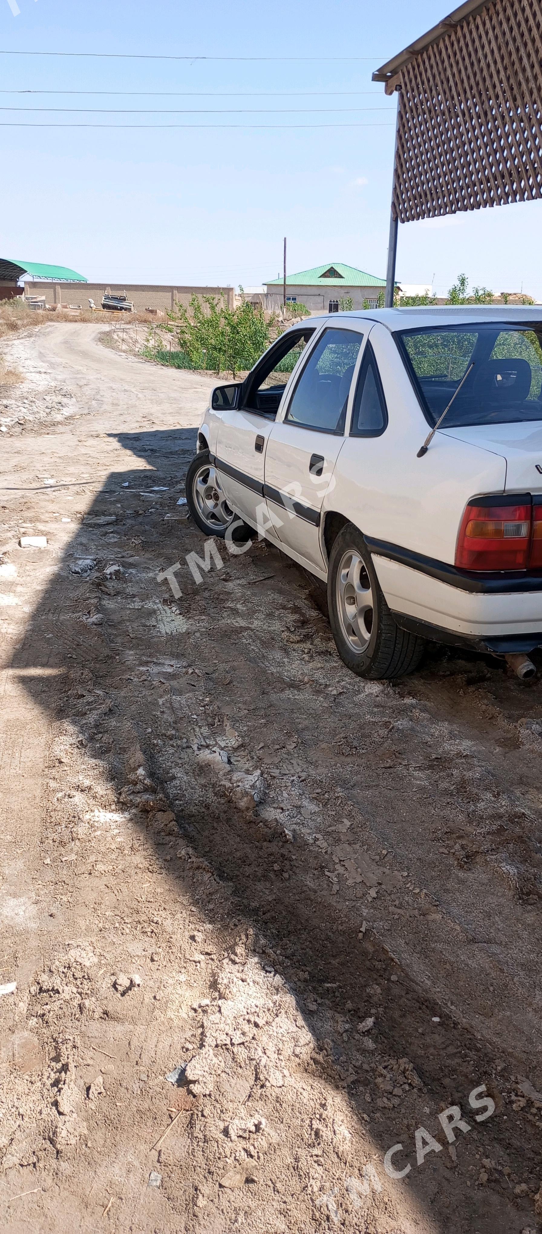 Opel Vectra 1989 - 22 000 TMT - Şabat etr. - img 3