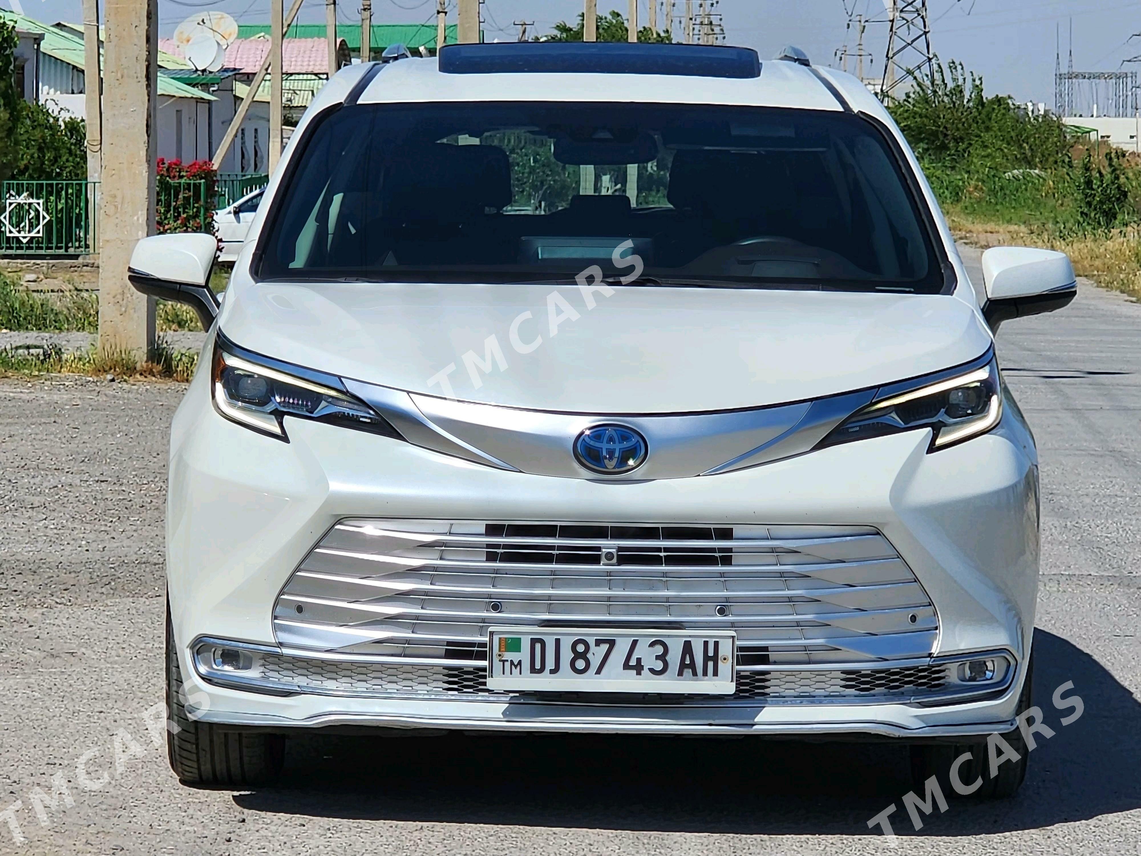 Toyota Sienna 2021 - 755 000 TMT - Ашхабад - img 3