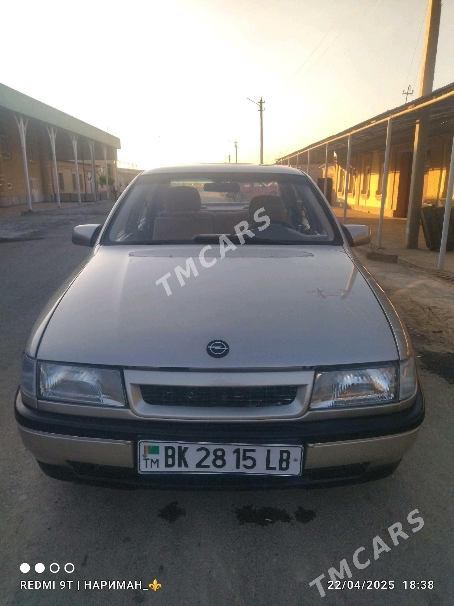 Opel Vectra 1990 - 42 000 TMT - Çärjew - img 4