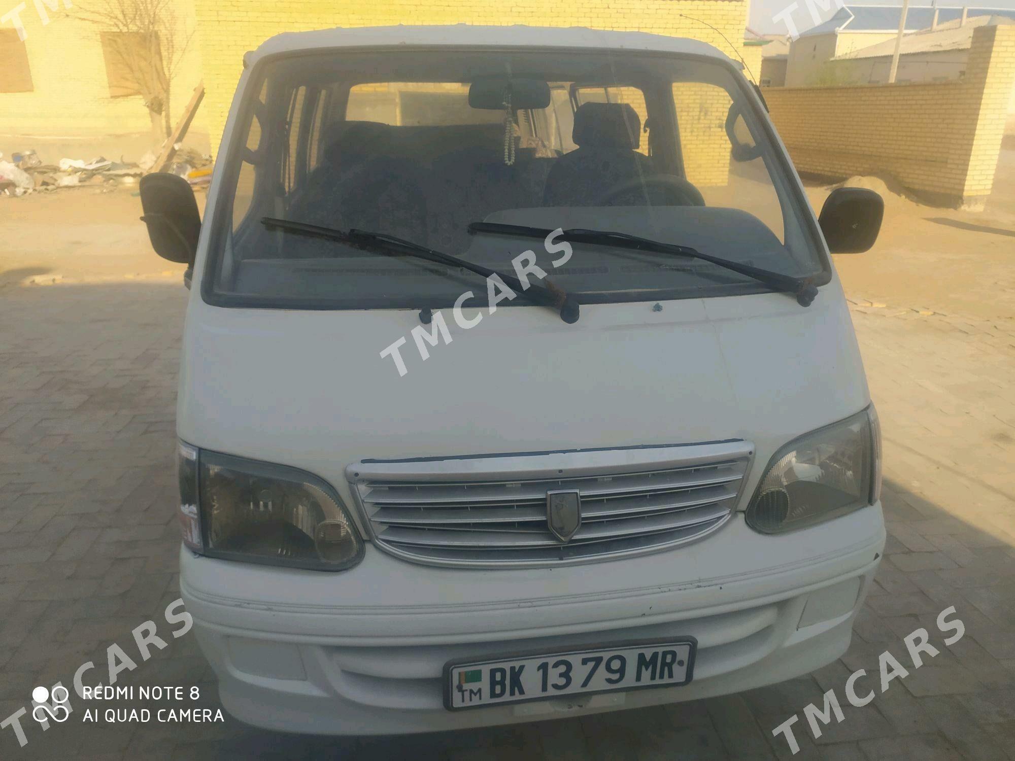 Toyota Hiace 2007 - 90 000 TMT - Мары - img 5