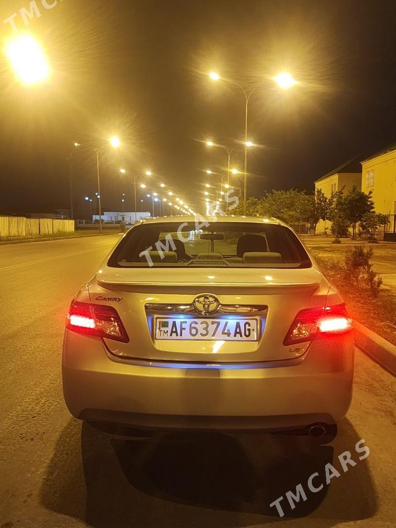 Toyota Camry 2010 - 196 000 TMT - Aşgabat - img 2