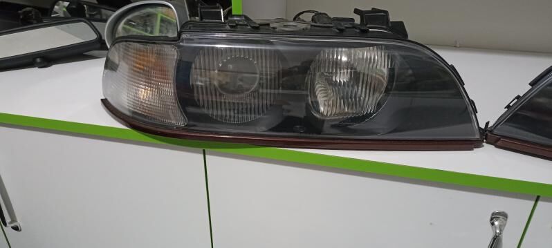 BMW E39 hella fara 96 98 madel 2 000 TMT - Туркменабат - img 3