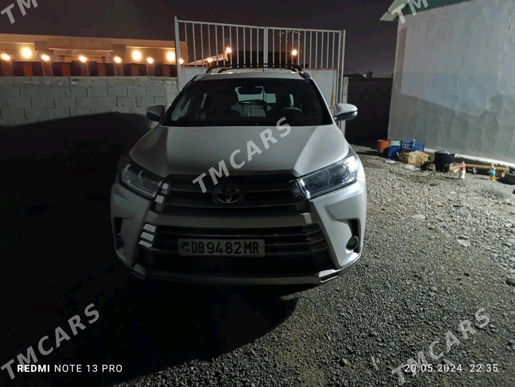 Toyota Highlander 2019 - 430 000 TMT - Gökdepe - img 3