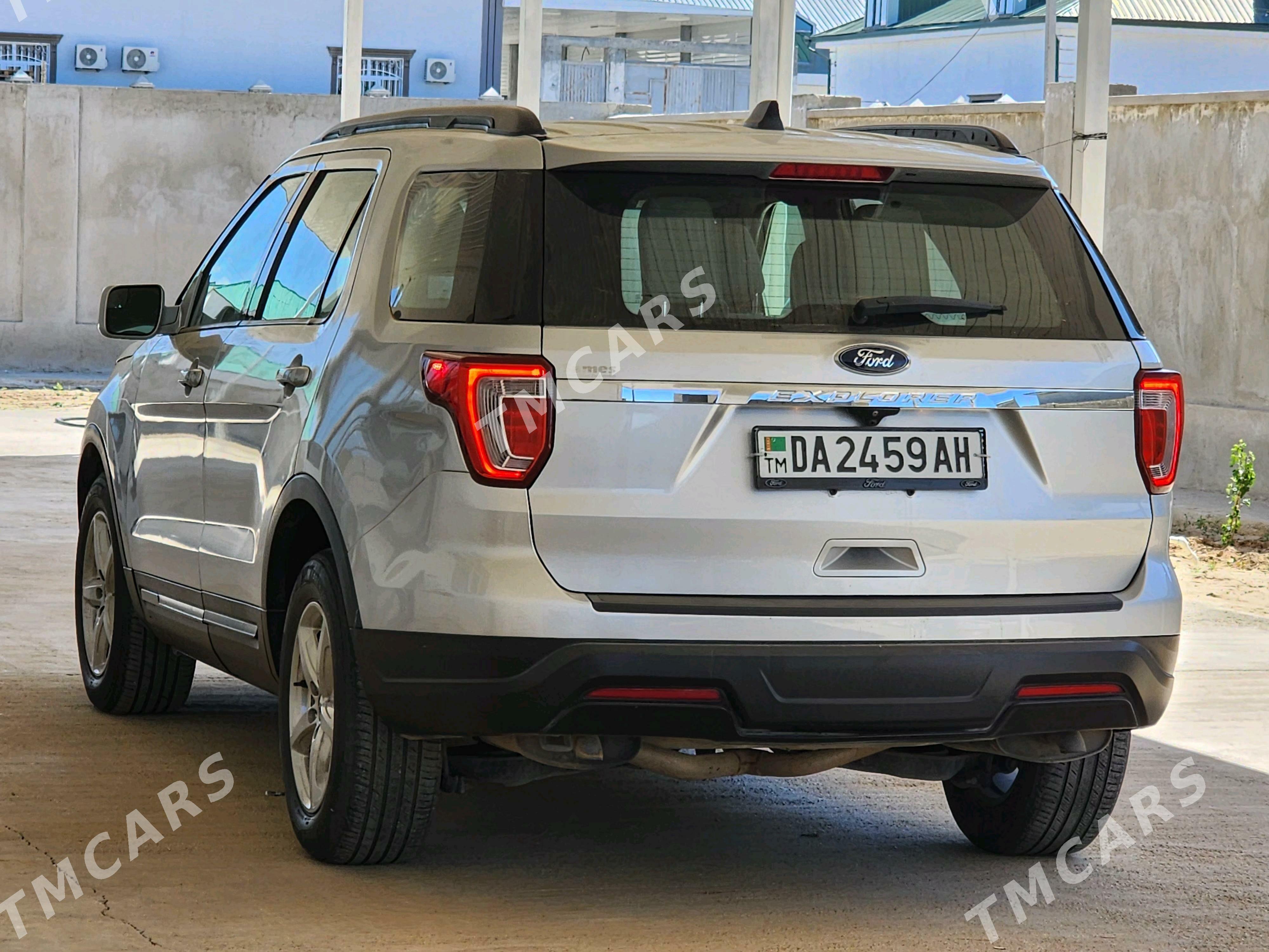 Ford Explorer 2018 - 299 000 TMT - Ашхабад - img 3