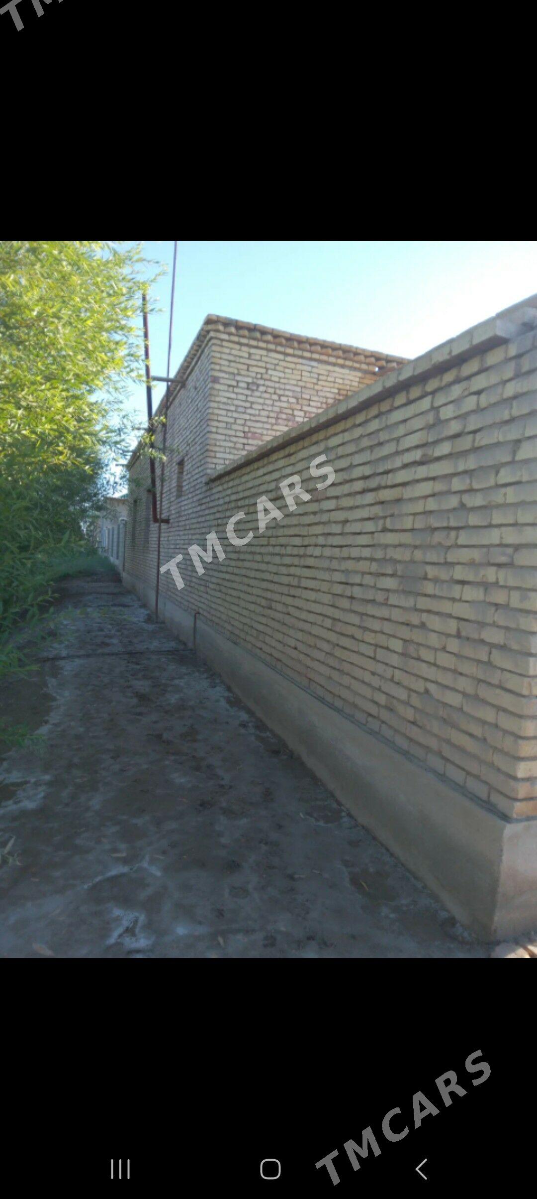 satlyk jaylar - етр. Туркменбаши - img 2