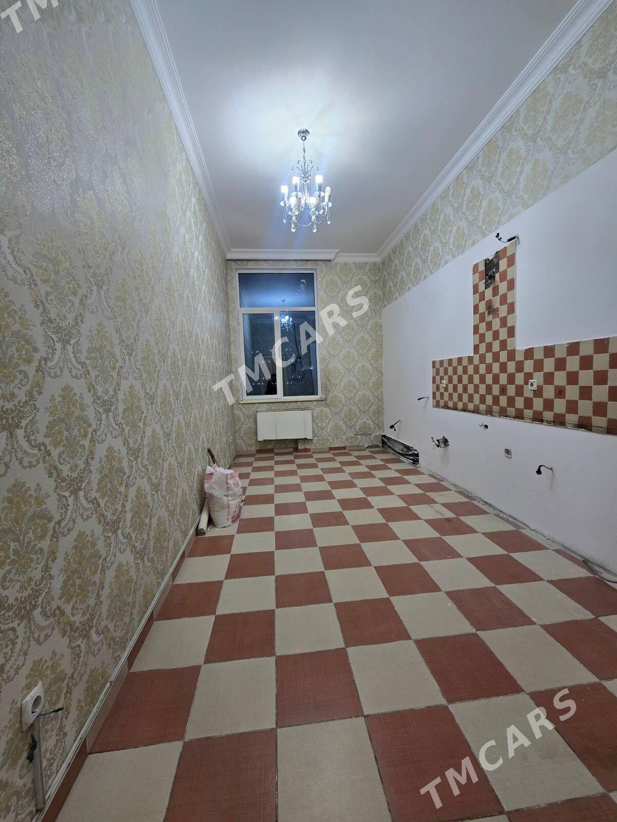 PODWOYSKIY 4 KOMNAT - Ашхабад - img 3