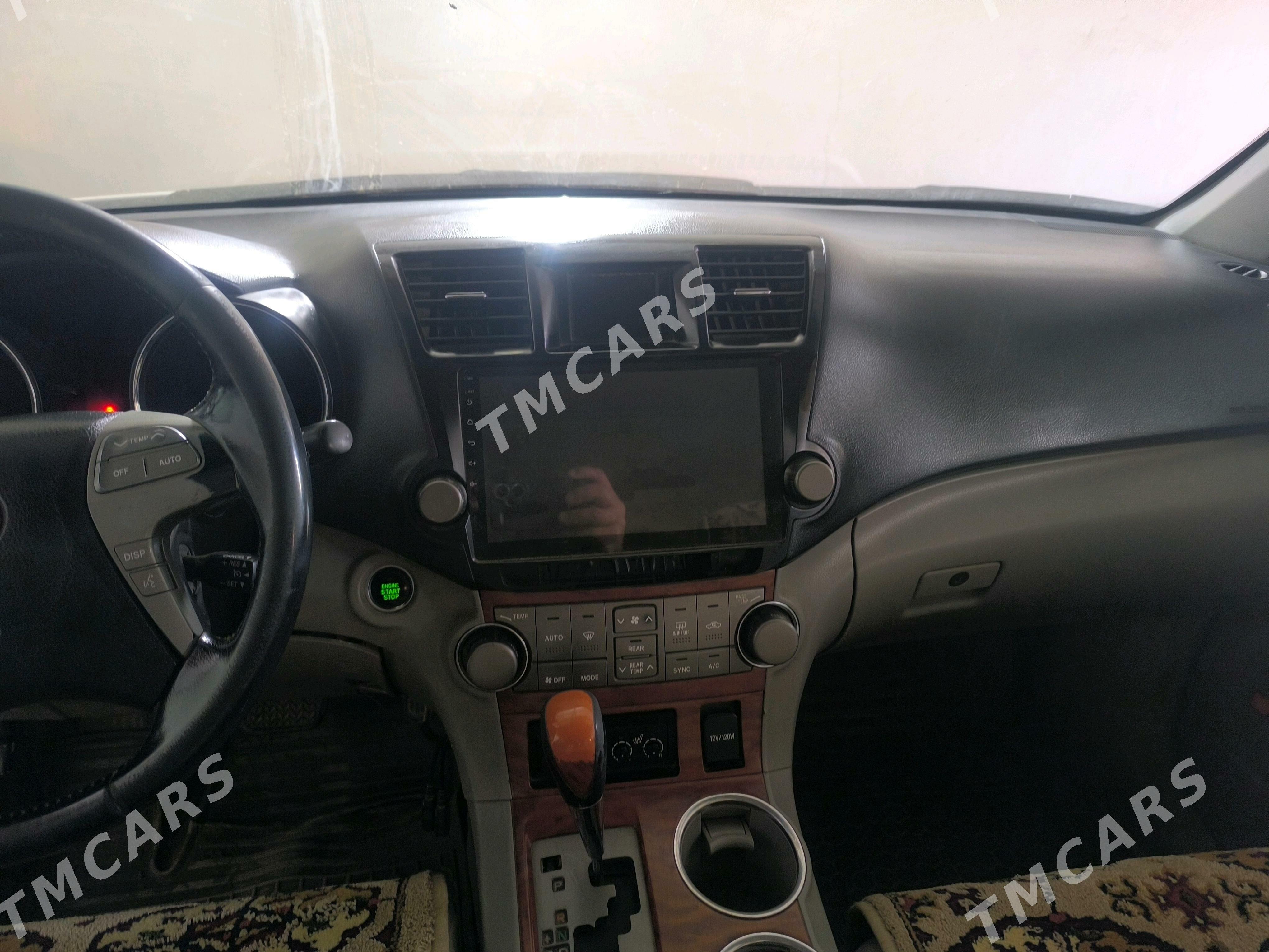 Toyota Highlander 2010 - 280 000 TMT - Магданлы - img 3