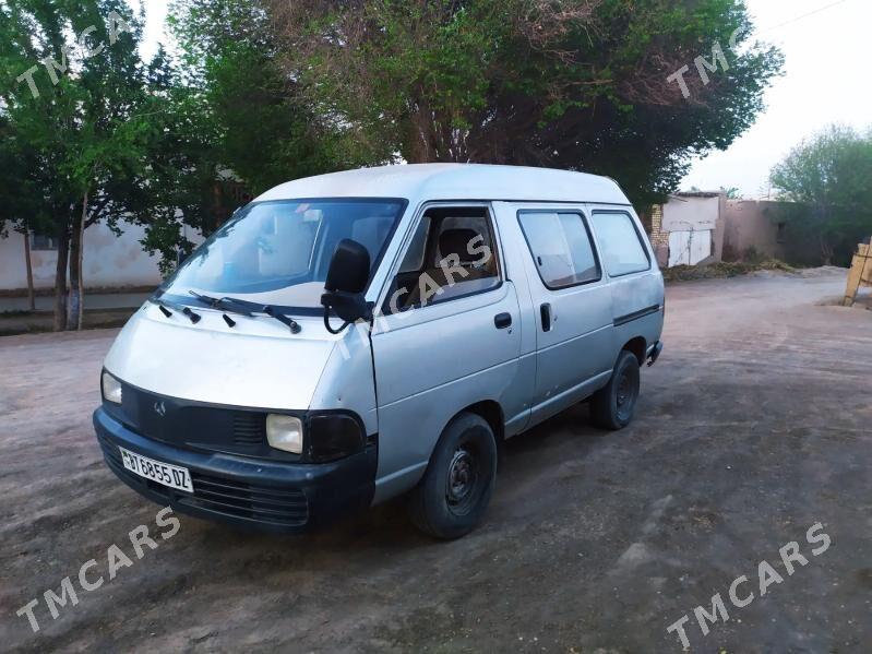 Toyota Town Ace 1993 - 30 000 TMT - Gurbansoltan Eje - img 3