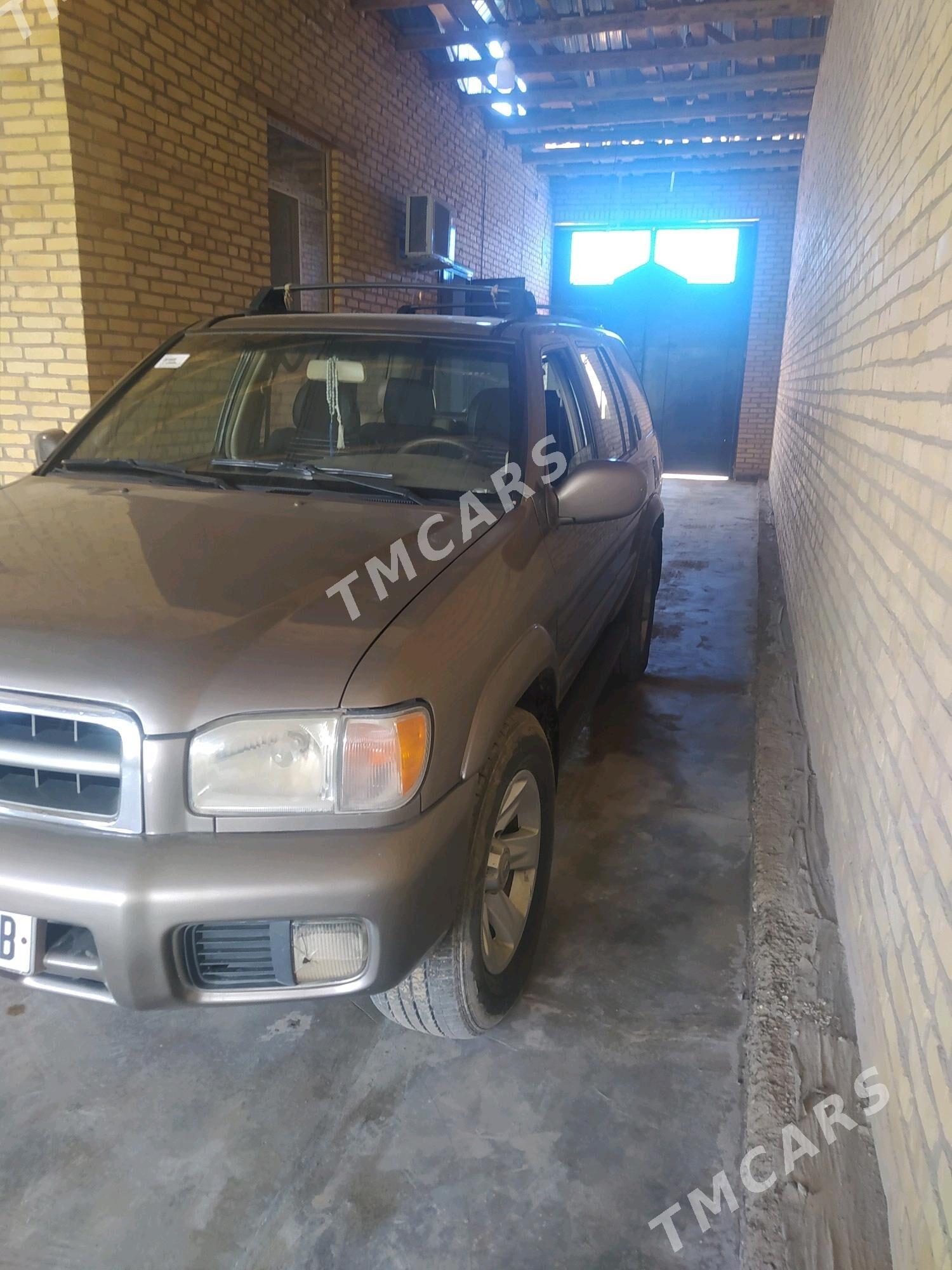 Nissan Pathfinder 2002 - 100 000 TMT - Дянев - img 3