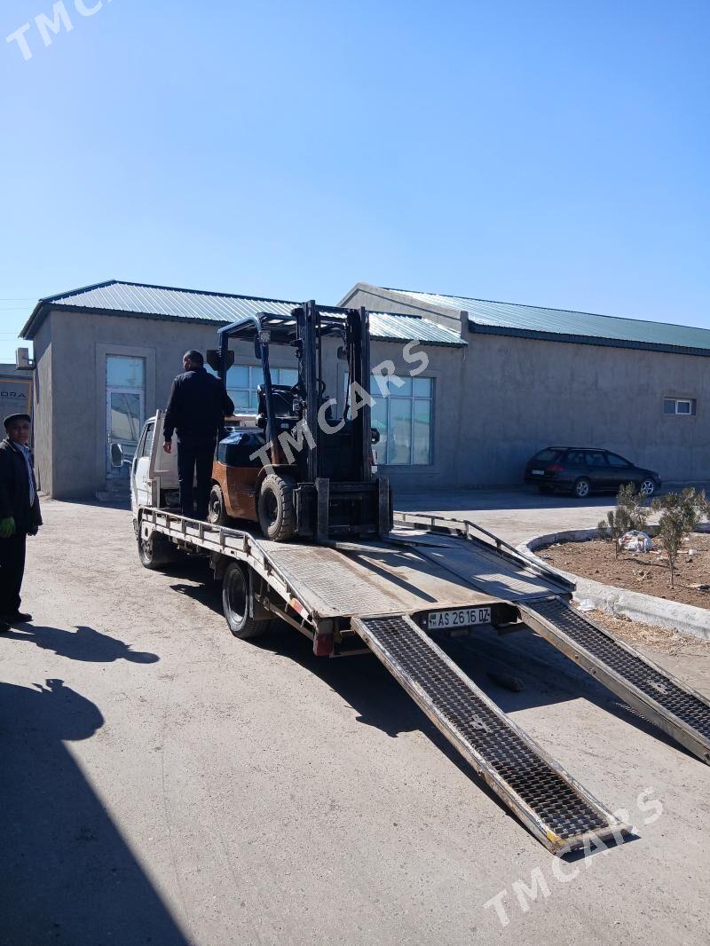 Toyota Dyna 1995 - 135 000 TMT - Дашогуз - img 2
