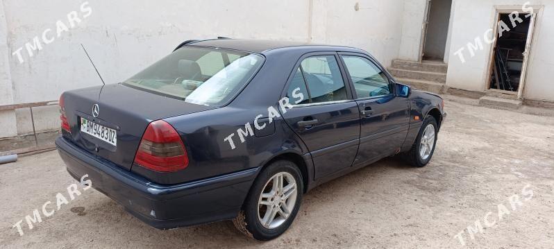 Mercedes-Benz C-Class 1994 - 45 000 TMT - Кёнеургенч - img 3