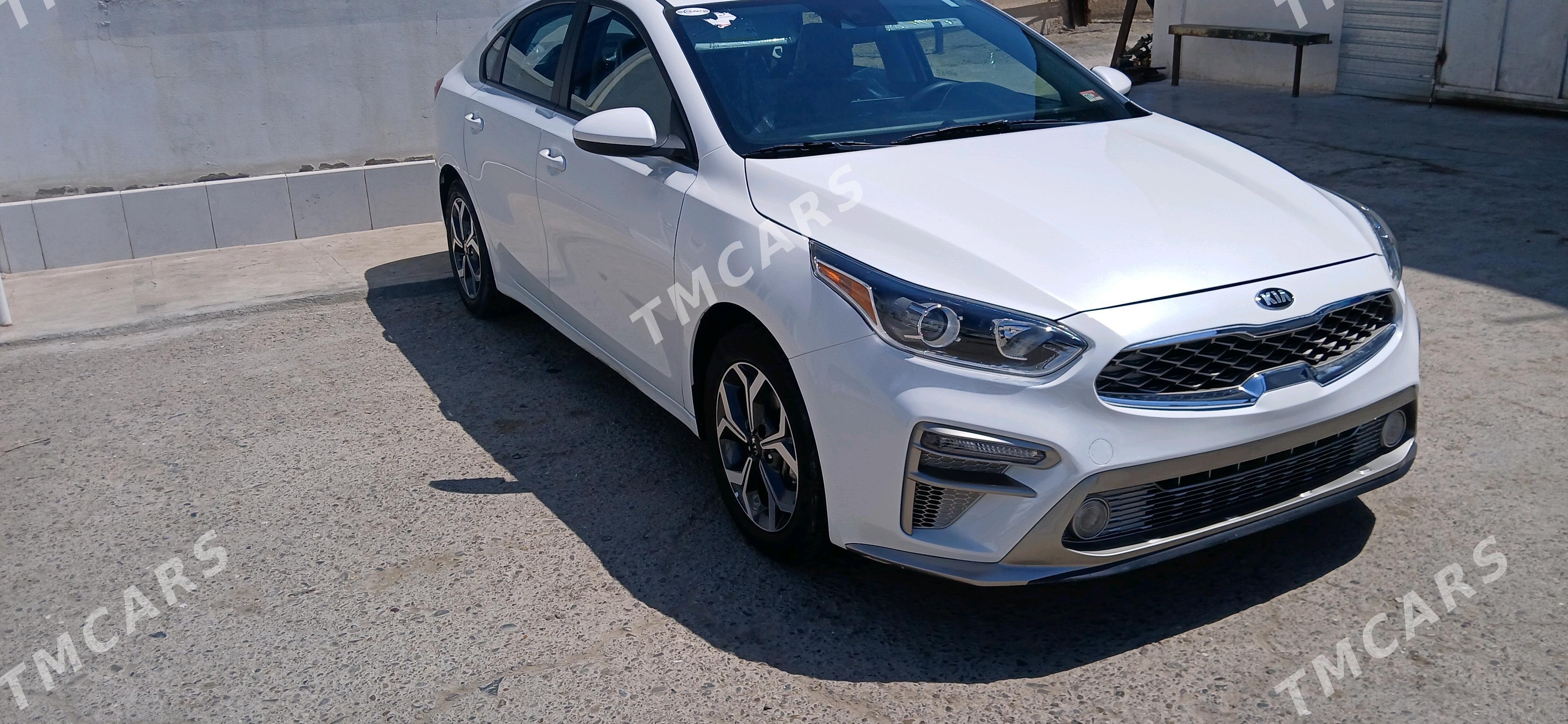 Kia Forte 2021 - 220 000 TMT - Мары - img 3