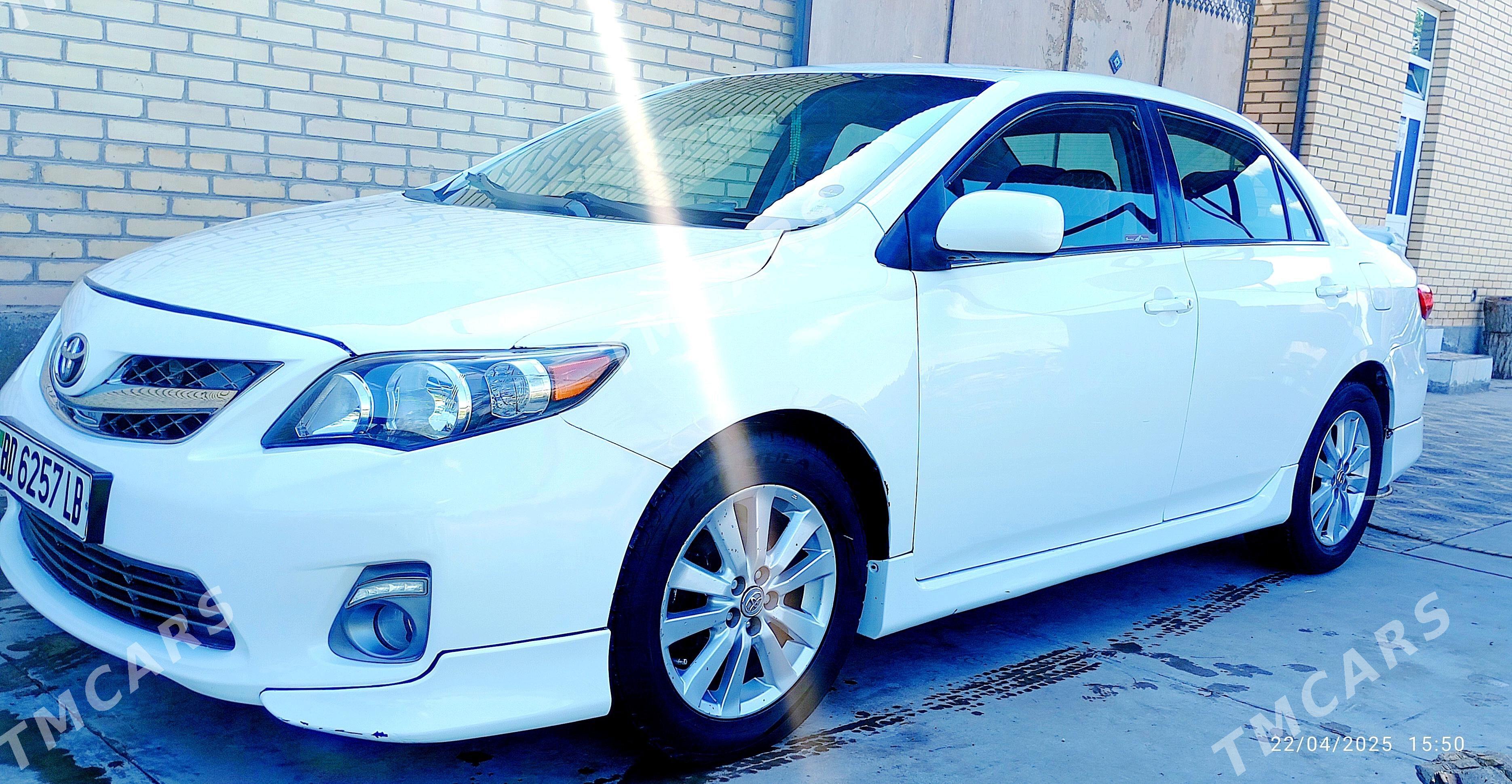 Toyota Corolla 2013 - 150 000 TMT - Farap - img 4