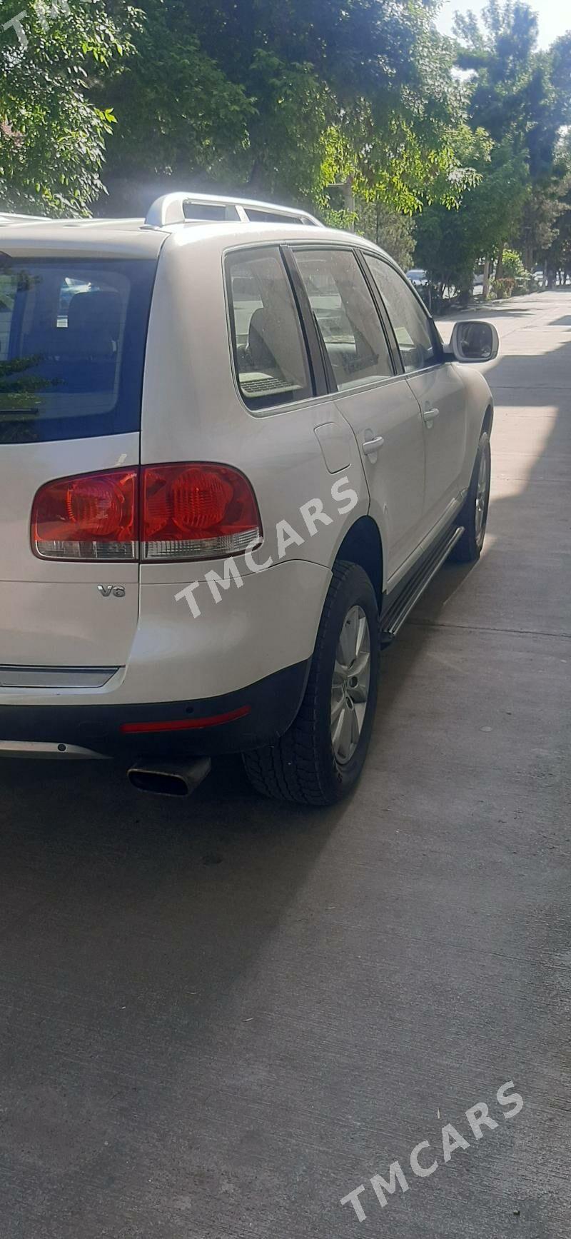 Volkswagen Touareg 2005 - 125 000 TMT - Aşgabat - img 2