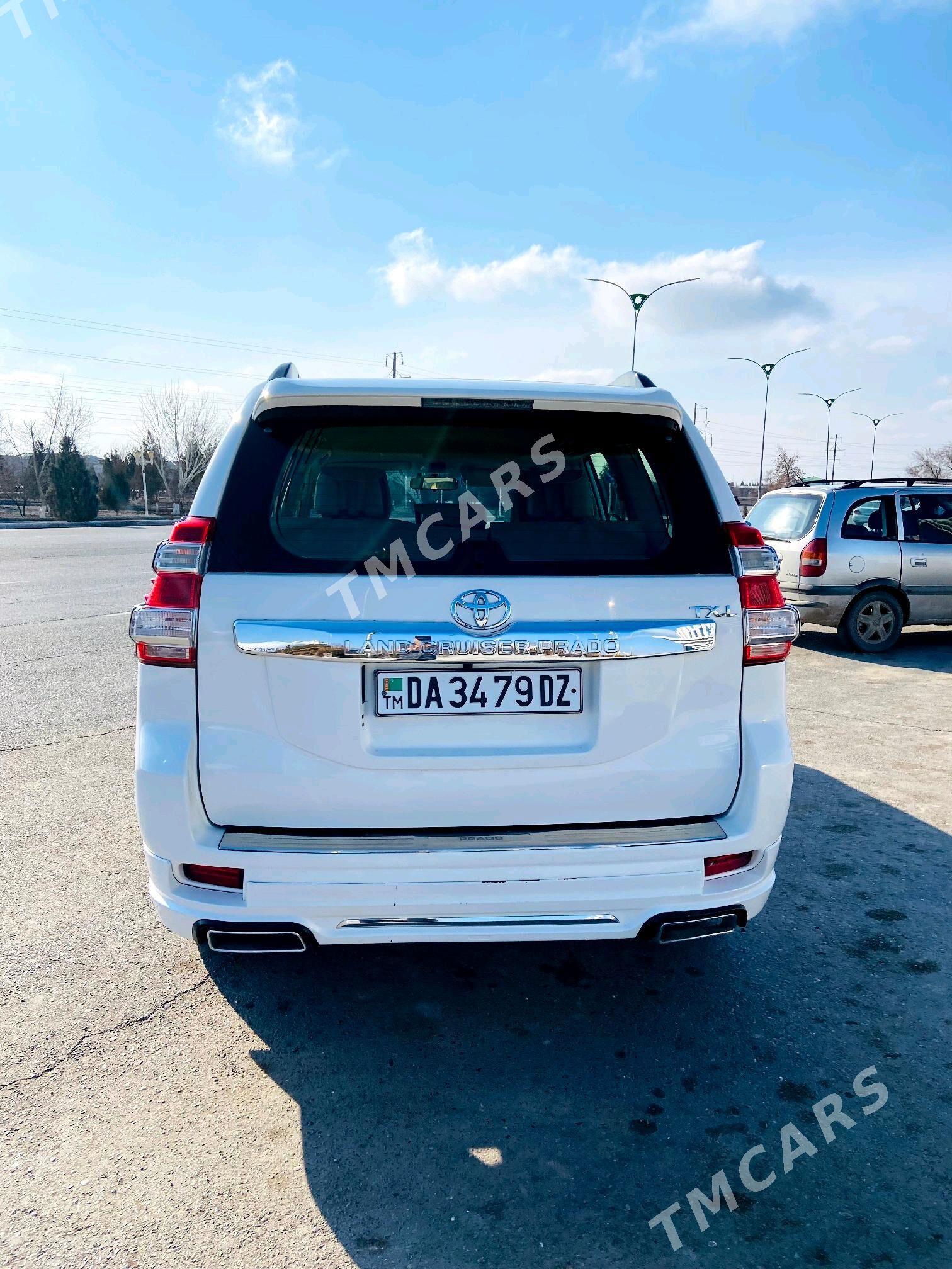 Toyota Land Cruiser Prado 2012 - 500 000 TMT - Дашогуз - img 9