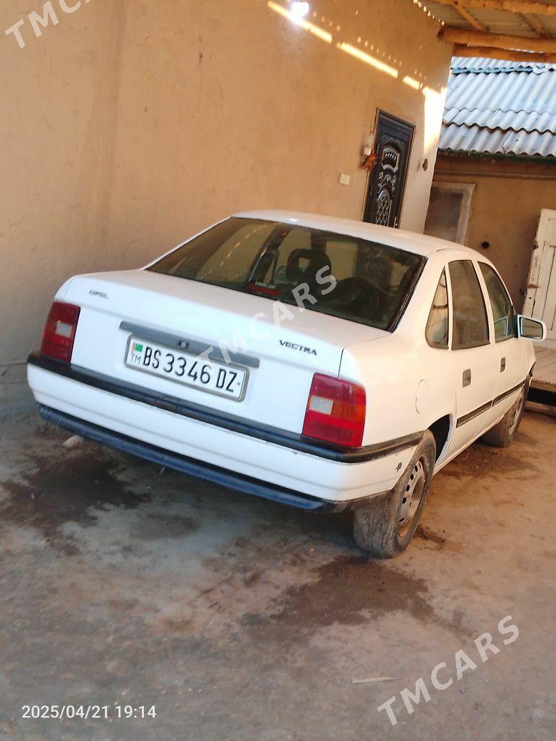 Opel Vectra 1992 - 25 000 TMT - Кёнеургенч - img 3