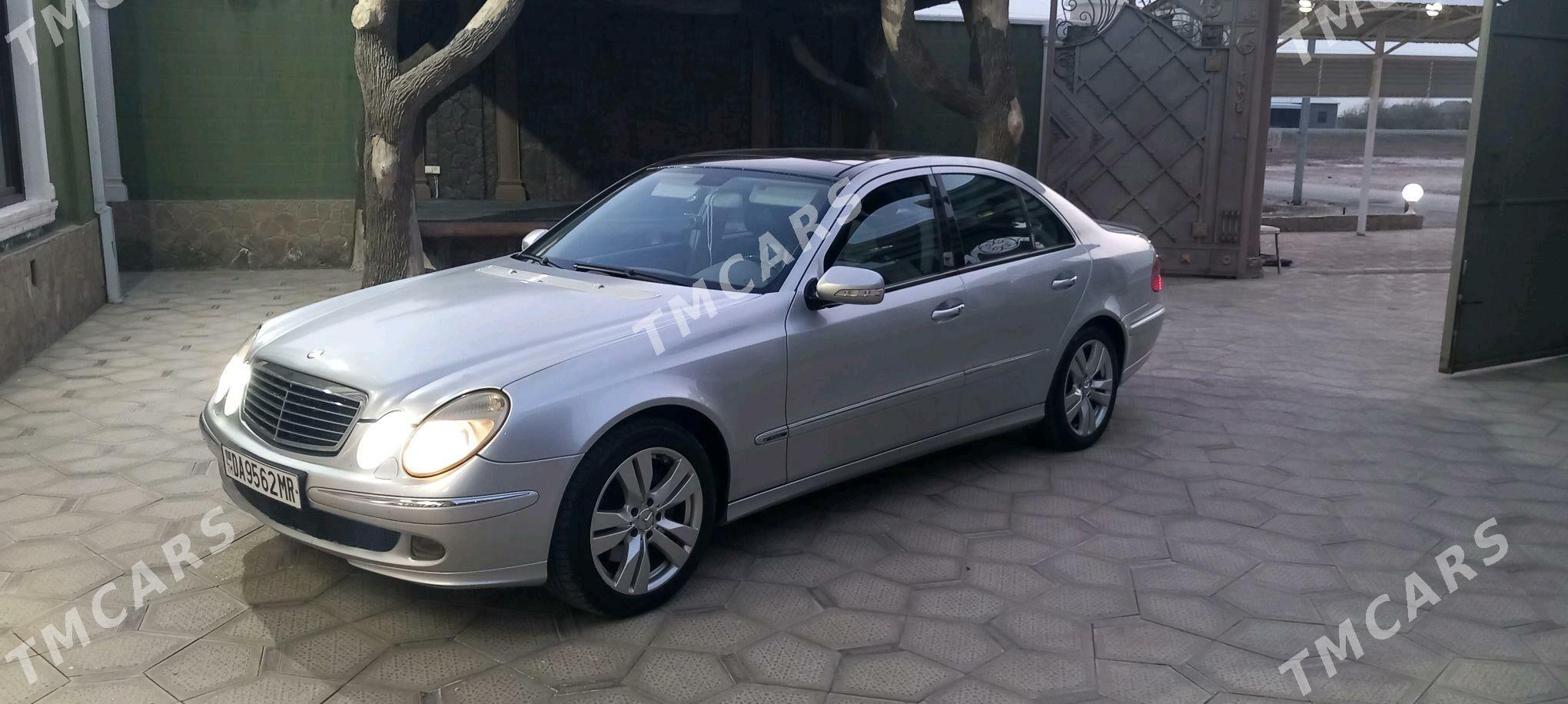 Mercedes-Benz E350 2005 - 150 000 TMT - Мары - img 6