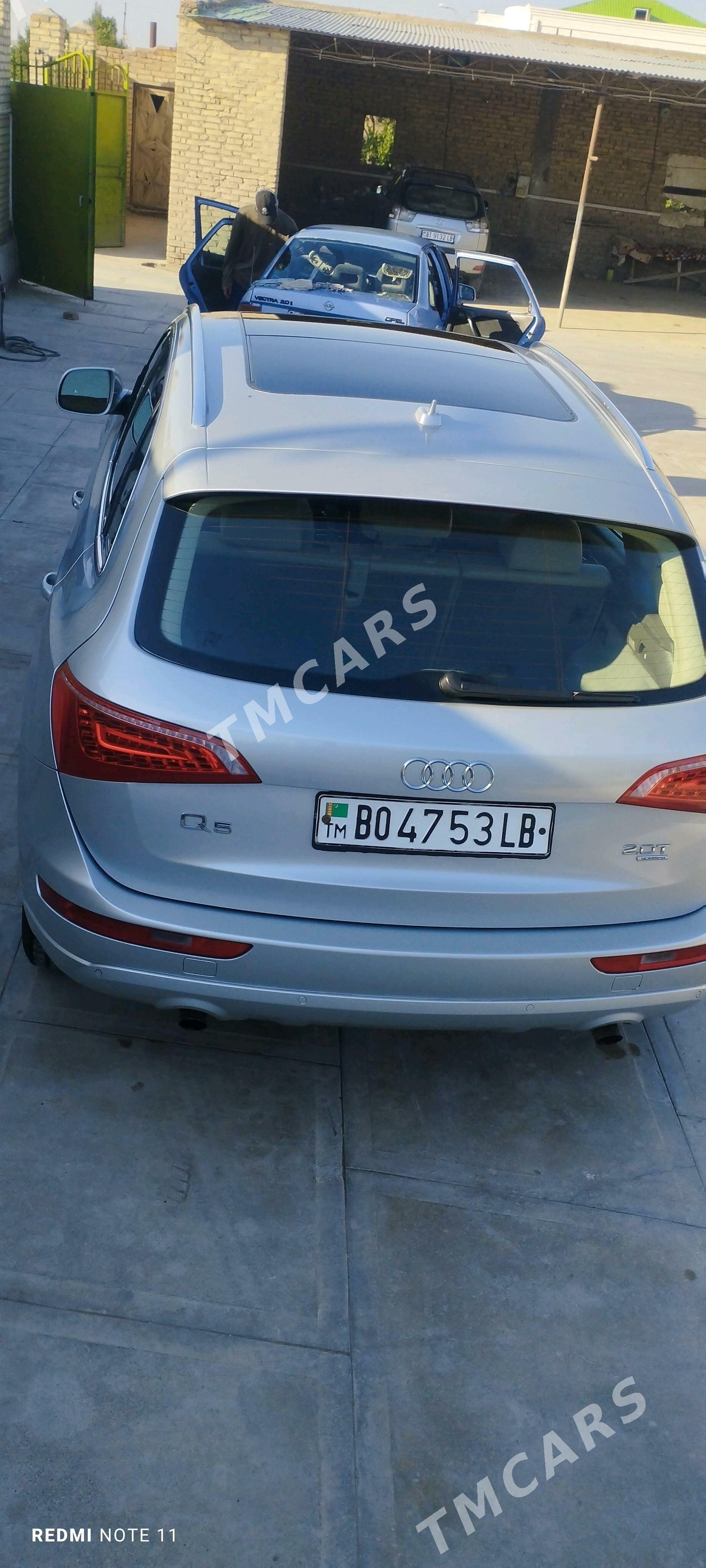 Audi Q5 2010 - 250 000 TMT - Туркменабат - img 2