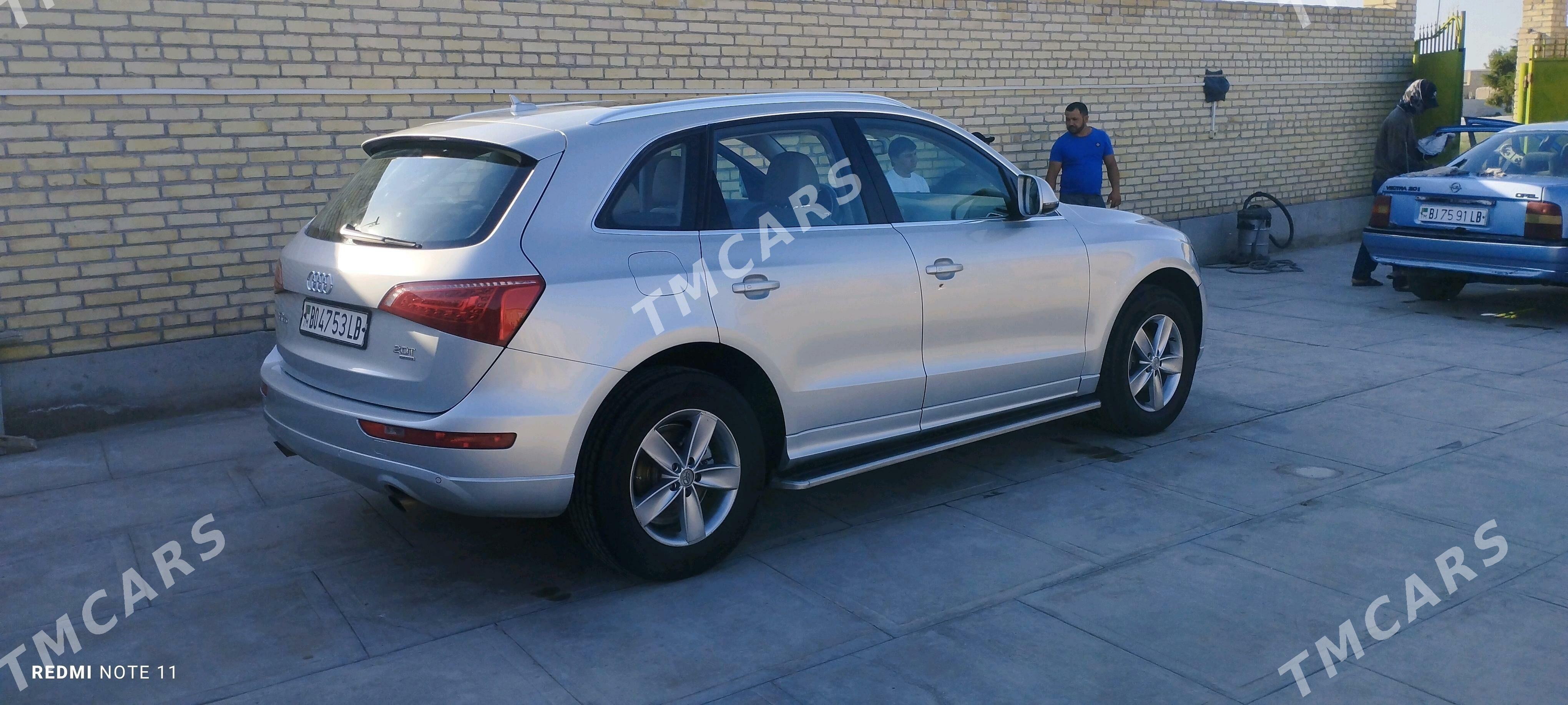 Audi Q5 2010 - 250 000 TMT - Туркменабат - img 4