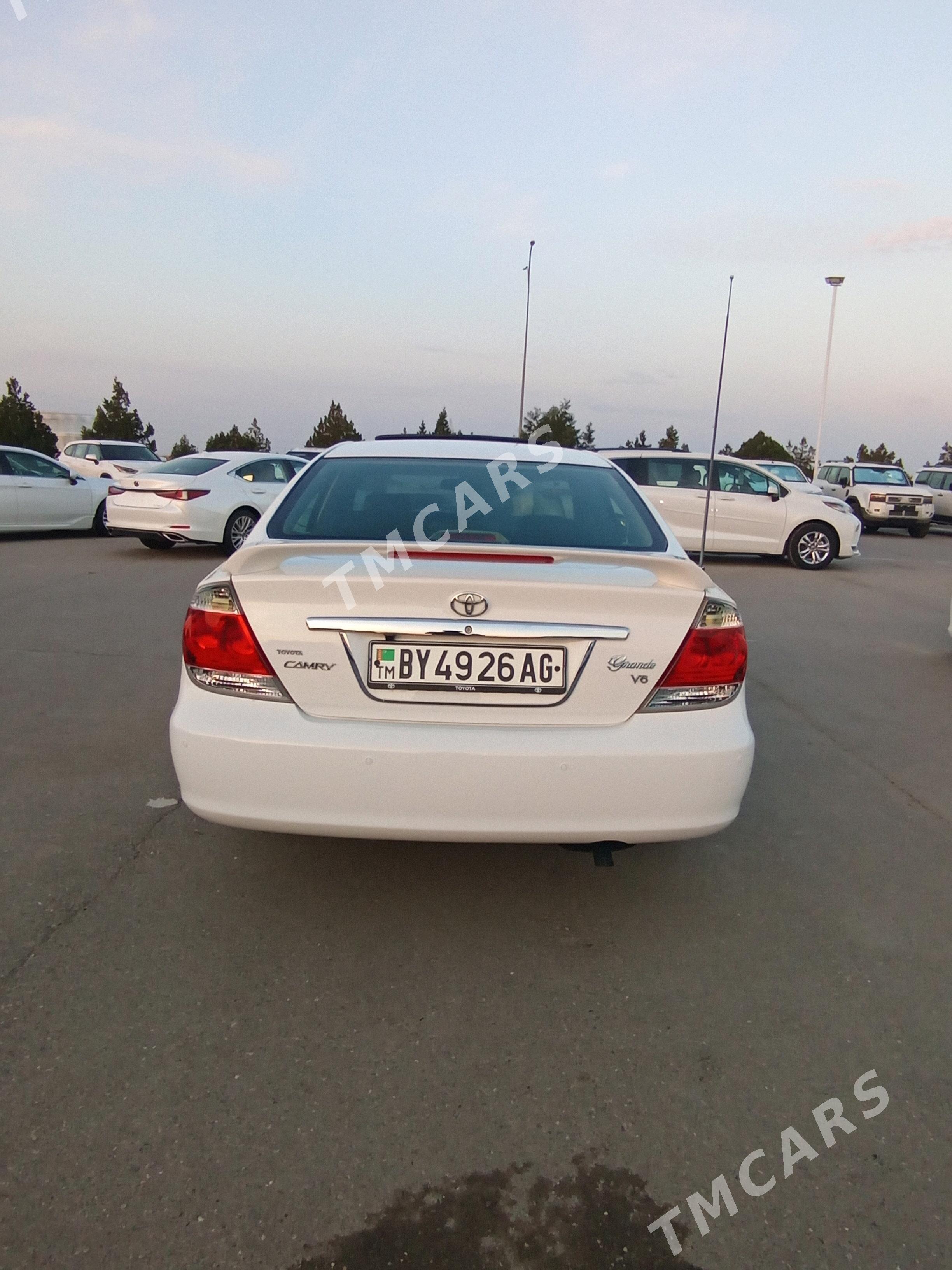 Toyota Camry 2005 - 275 000 TMT - "Altyn Asyr" Gündogar bazary (Jygyllyk) - img 2