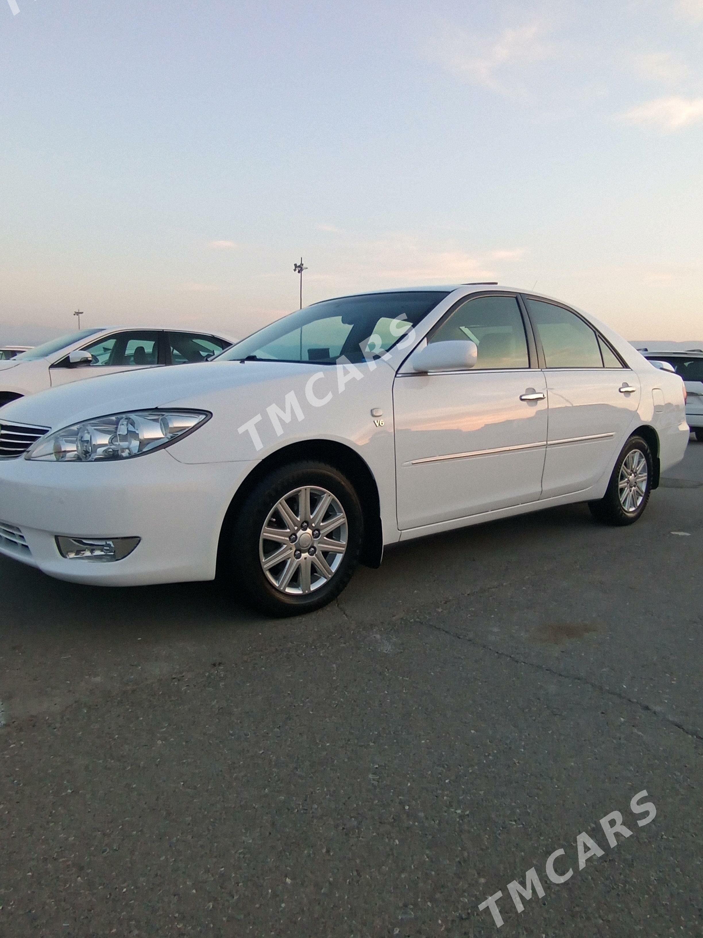 Toyota Camry 2005 - 275 000 TMT - "Altyn Asyr" Gündogar bazary (Jygyllyk) - img 3