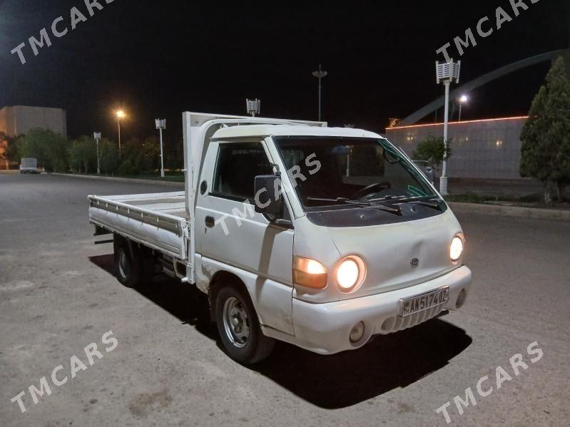 Hyundai H-1 1999 - 73 000 TMT - Дашогуз - img 2