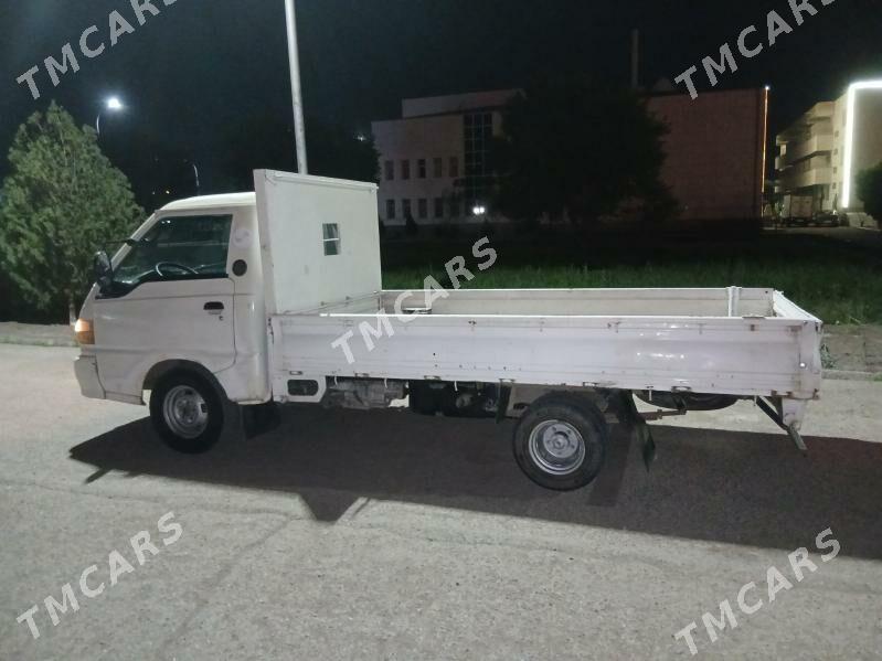 Hyundai H-1 1999 - 73 000 TMT - Дашогуз - img 4