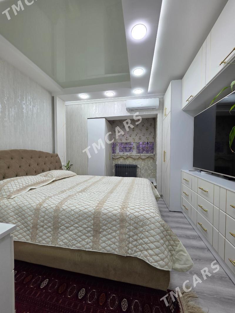 Satlyk mir6. 9/2. 3Kom. 86m² - Мир 6 - img 5